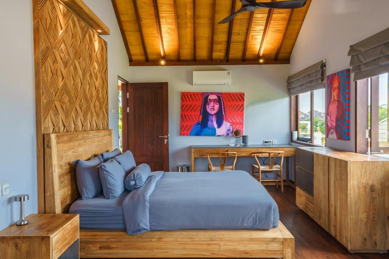 Villa Beauvida - Cozy 4- Bedroom Villa In Canggu With 18M Pool Dalung  ภายนอก รูปภาพ