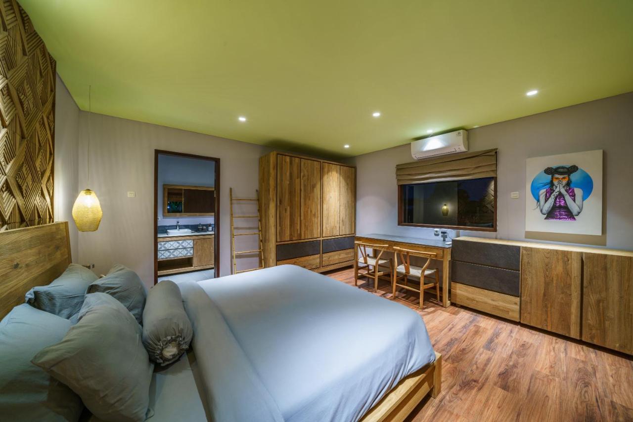 Villa Beauvida - Cozy 4- Bedroom Villa In Canggu With 18M Pool Dalung  ภายนอก รูปภาพ