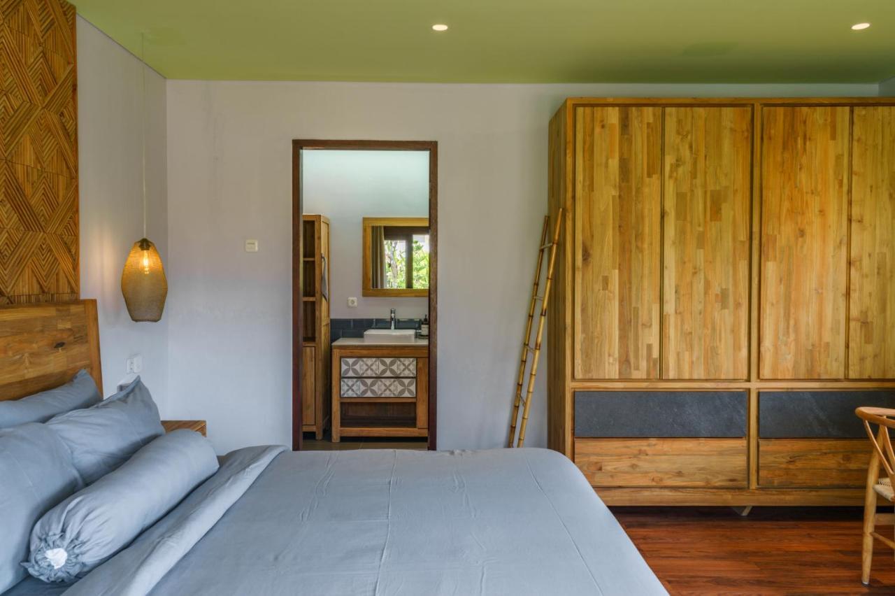 Villa Beauvida - Cozy 4- Bedroom Villa In Canggu With 18M Pool Dalung  ภายนอก รูปภาพ